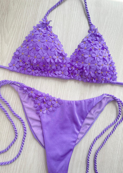FLOWERS LILA