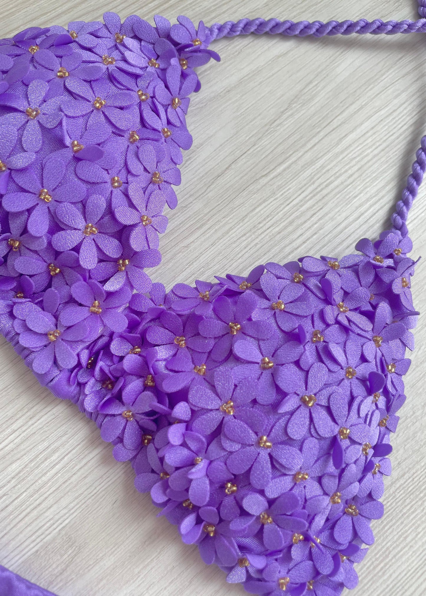 FLOWERS LILA